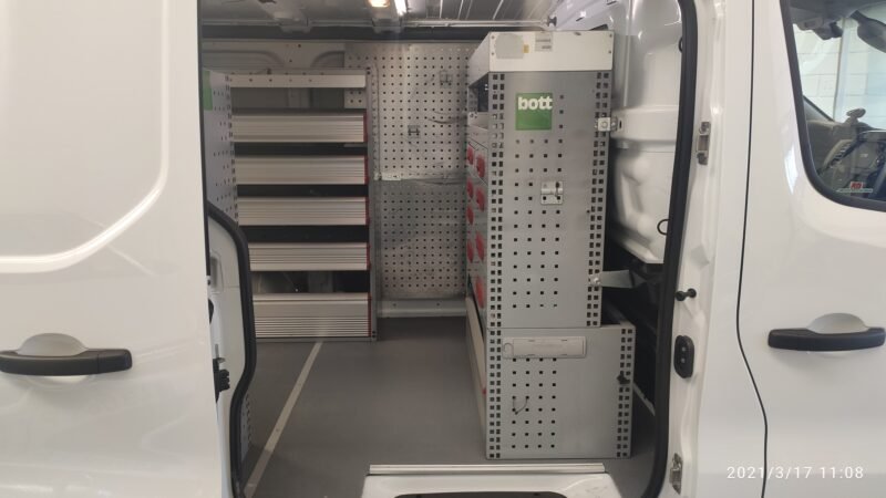 RENAULT Trafic Furgon