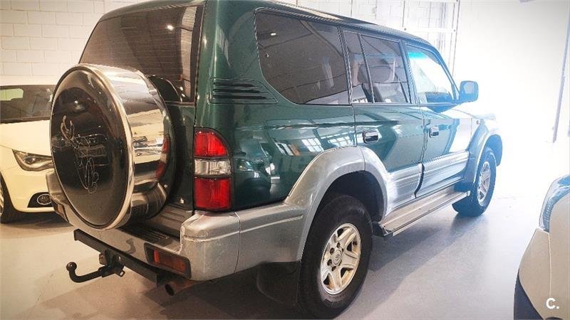 TOYOTA Land Cruiser 3.0