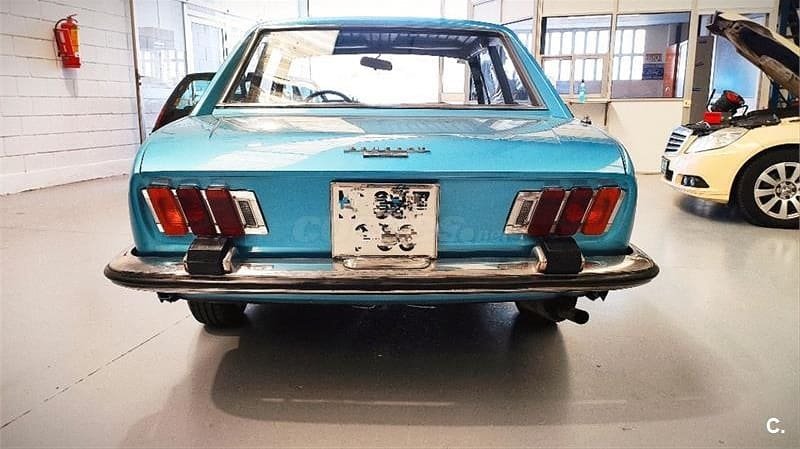 PEUGEOT 504 COUPE 2.0