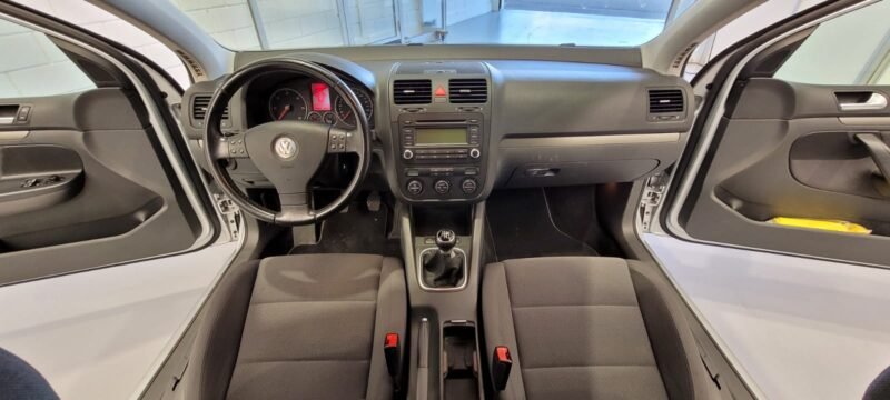 VOLKSWAGEN Golf 2.0 TDI Sport line