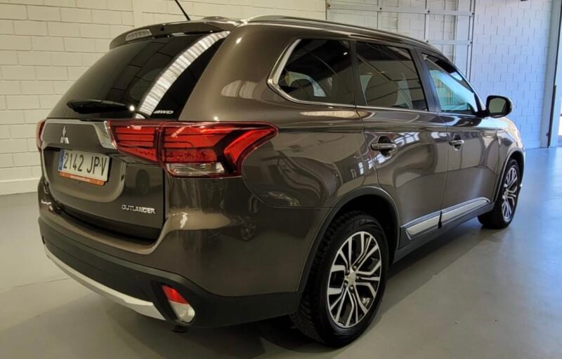 MITSUBISHI Outlander 220 Did auto kaiteki