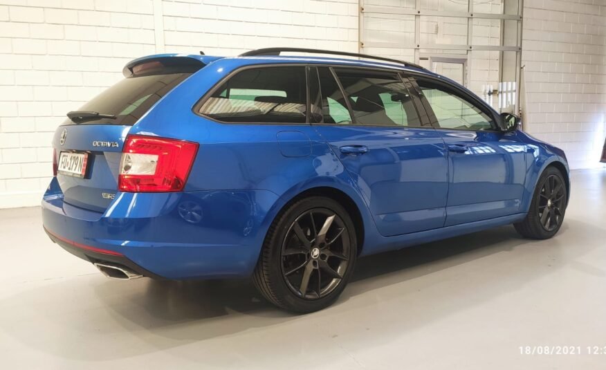 SKODA Octavia Rs Combi 2.0