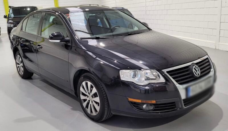 VOLKSWAGEN Passat 2.0 TDI