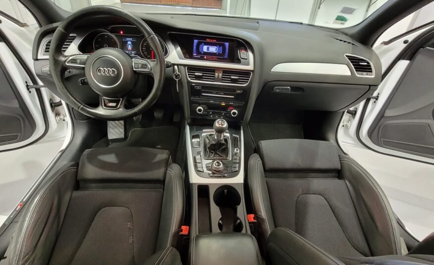 AUDI A4 TDI S-LINE