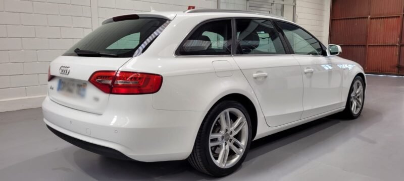 AUDI A4 TDI S-LINE