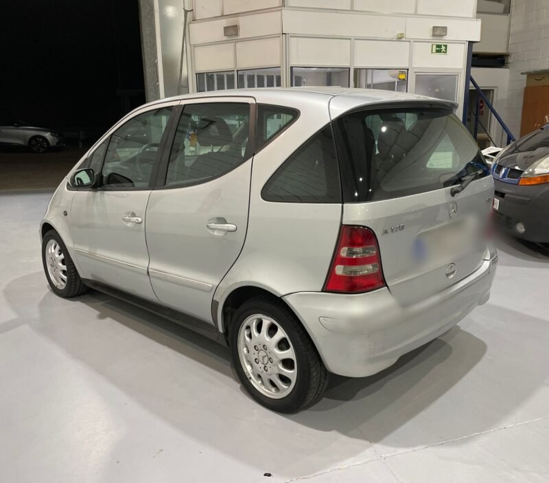 MERCEDES-BENZ Clase A Elegance