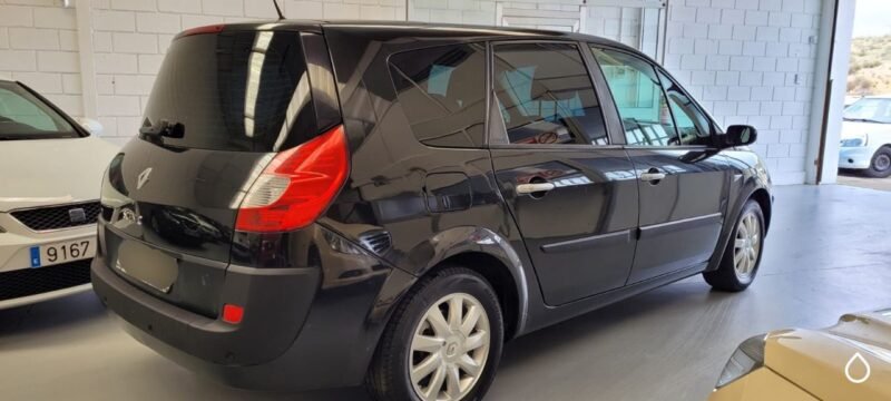 RENAULT Grand Scenic 1.9 DCI