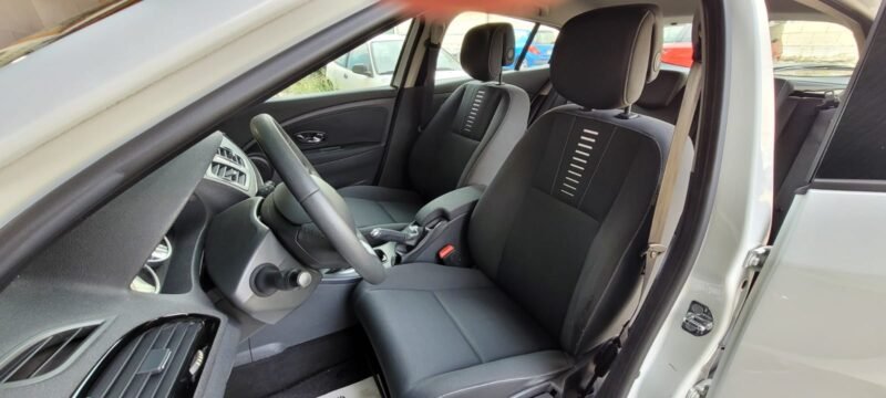 RENAULT Megane 1.6