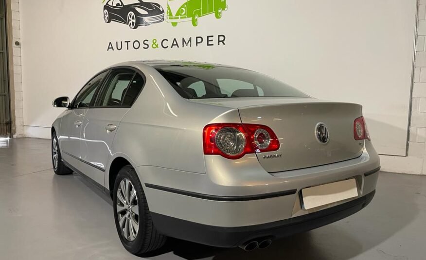 VOLKSWAGEN Passat 2.0 TDI