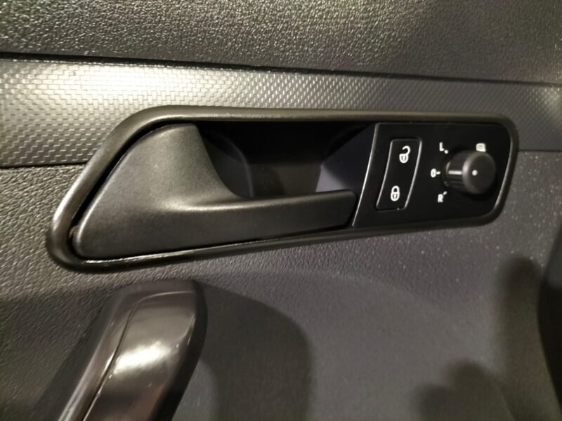 VOLKSWAGEN CADDY 2.0 TDI 4 MOTION