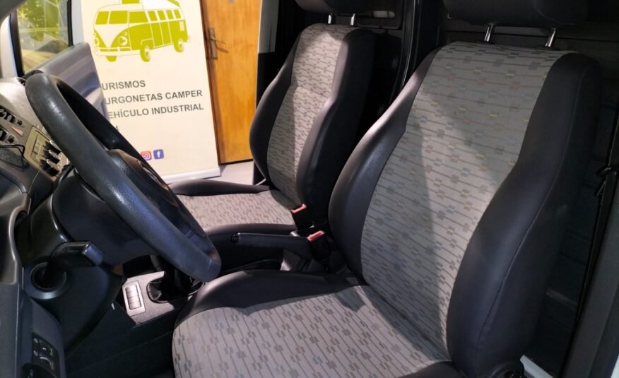 VOLKSWAGEN CADDY 2.0 TDI 4 MOTION