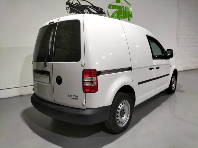 VOLKSWAGEN CADDY 2.0 TDI 4 MOTION