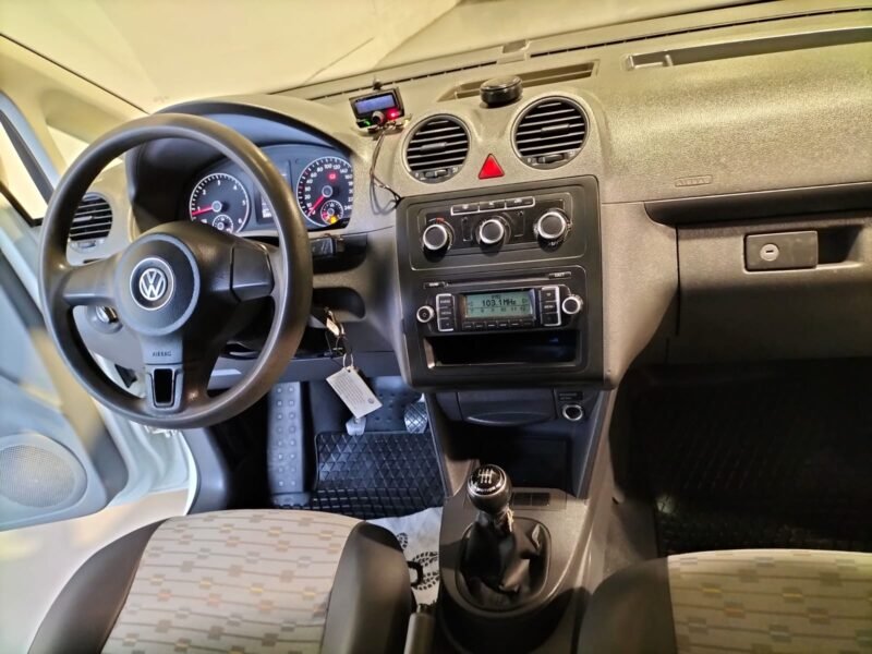 VOLKSWAGEN CADDY 2.0 TDI 4 MOTION