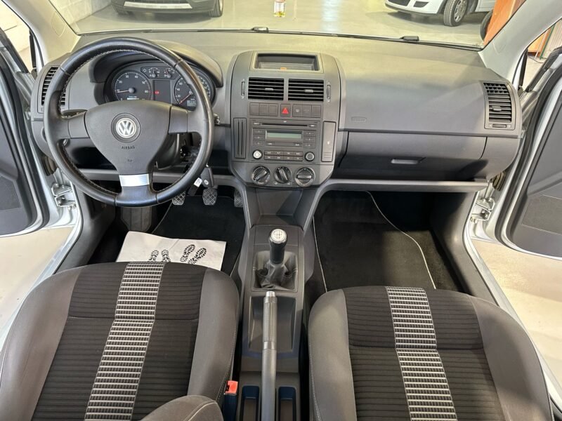 VOLKSWAGEN Polo 1.2 UNITED