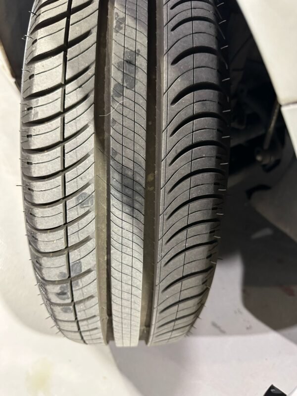 VOLKSWAGEN Polo 1.2 UNITED