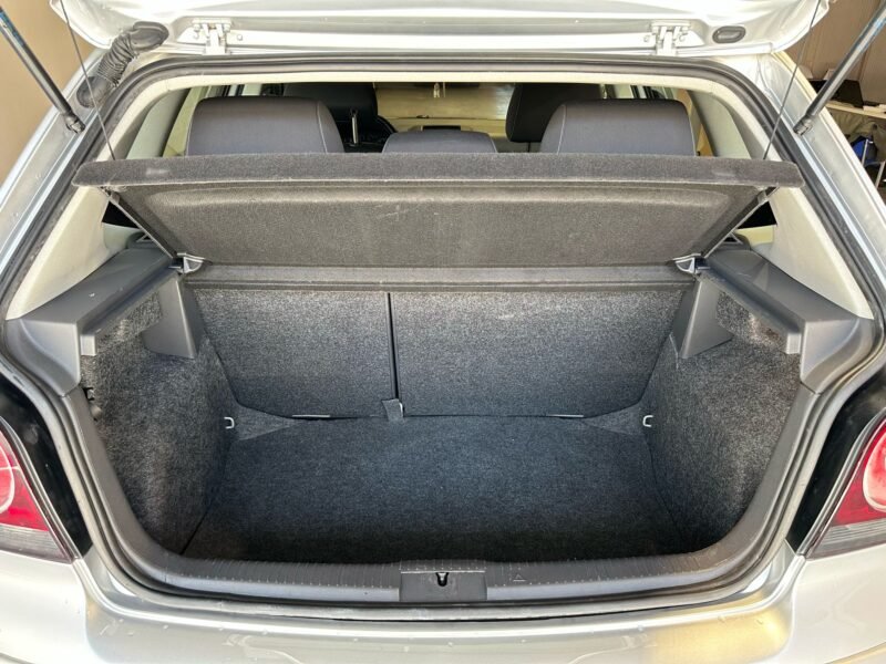 VOLKSWAGEN Polo 1.2 UNITED