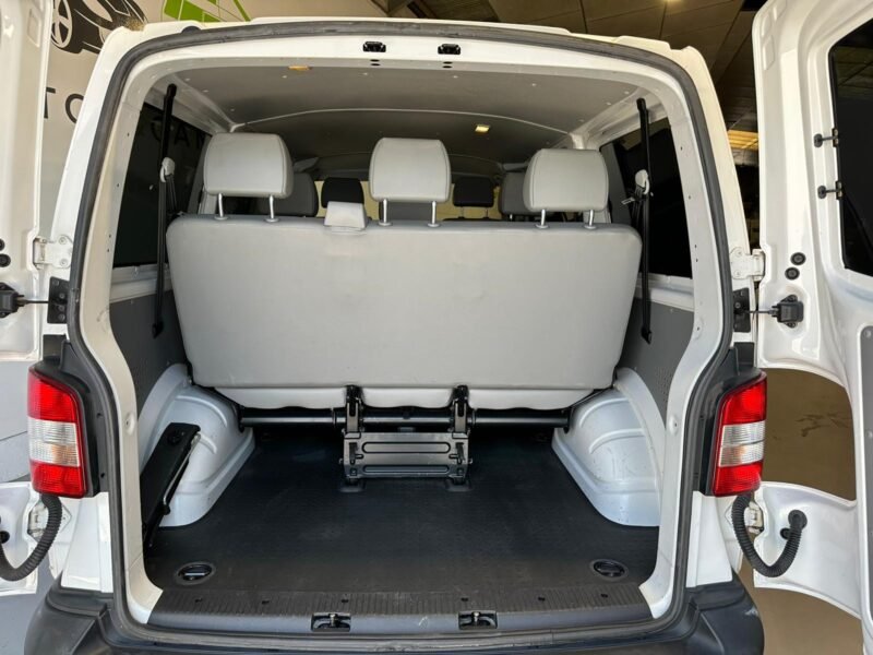 VOLKSWAGEN TRANSPORTER T5 mixto corto