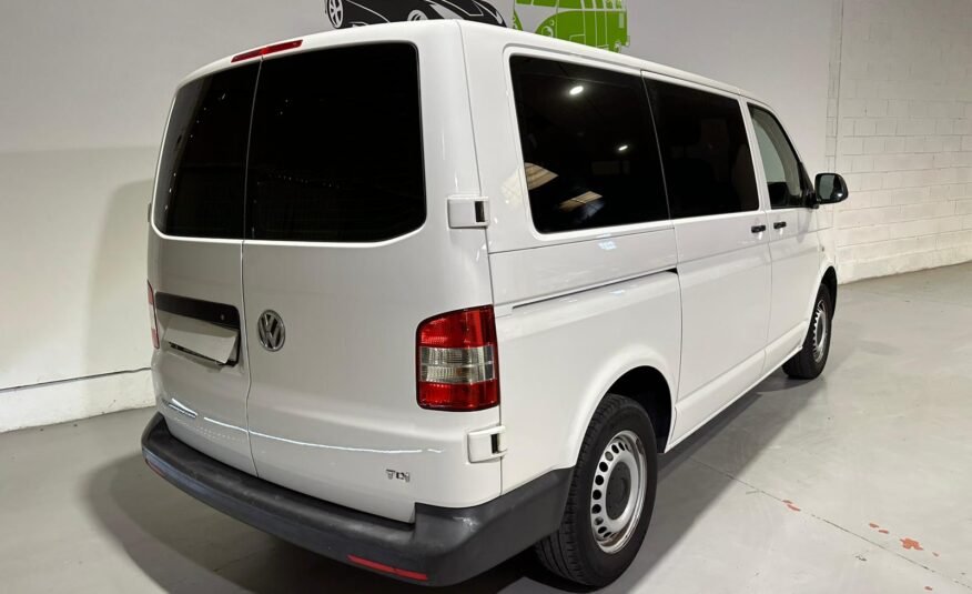 VOLKSWAGEN TRANSPORTER T5 mixto corto