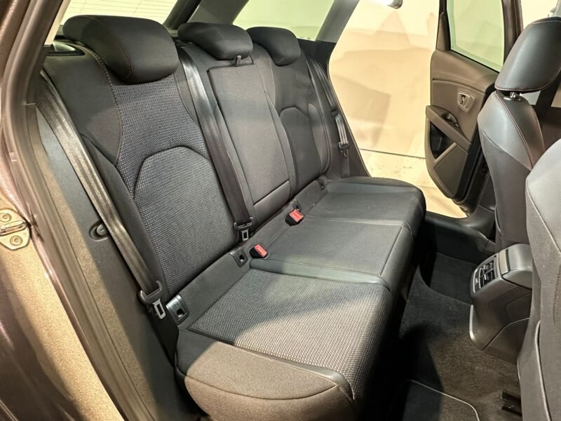 SEAT LEON ST 2.0 TDI STSP FR