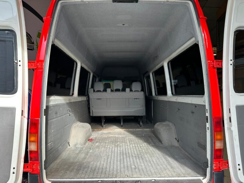 VOLKSWAGEN LT35 KOMBI 2.5TDI