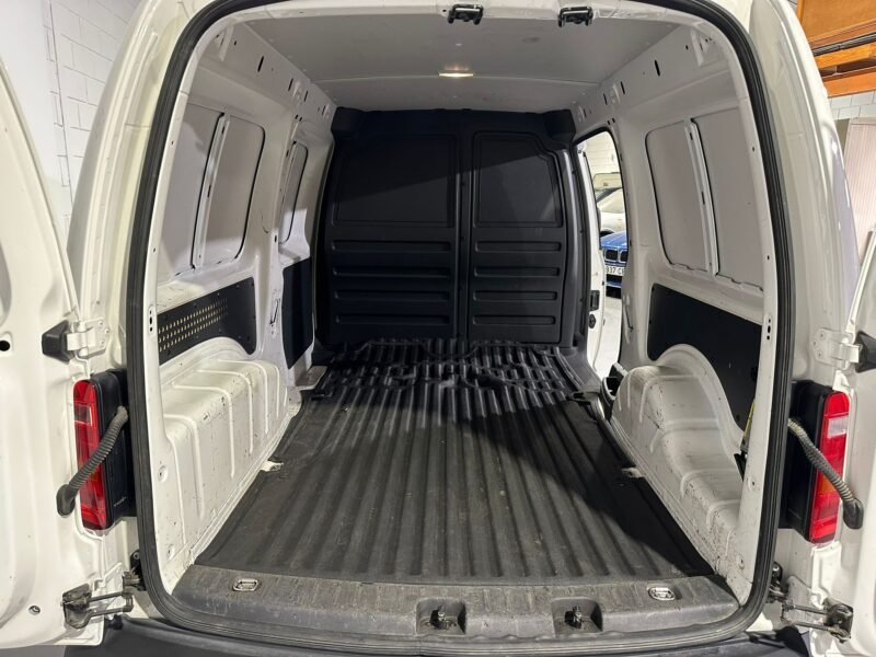 VOLKSWAGEN CADDY 2.0 TDI MAXI FURGON