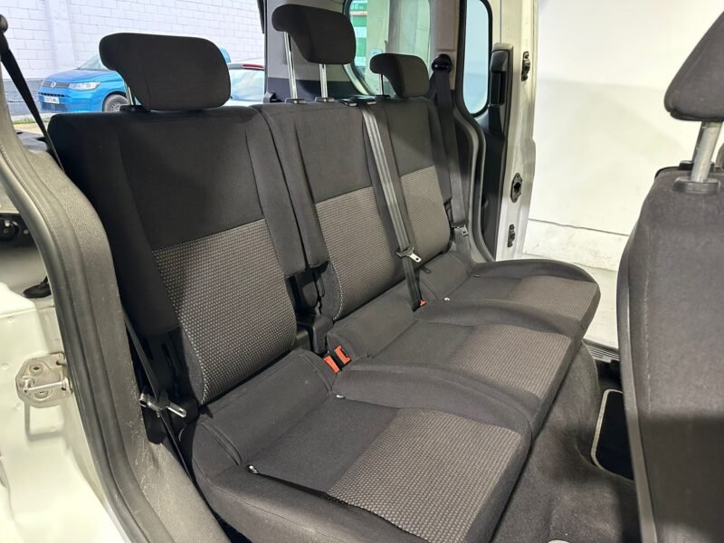 FORD TRANSIT CONNECT kombi ambiente