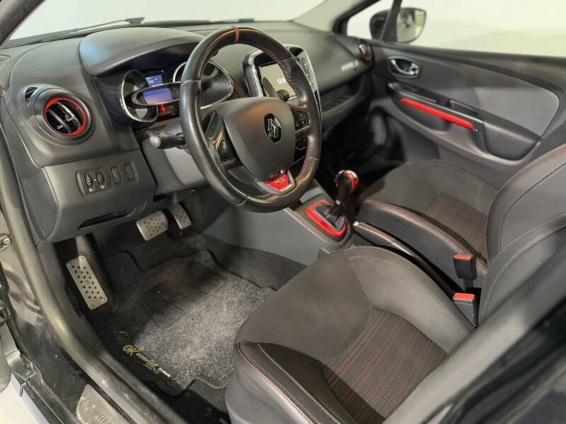 RENAULT Clio sport