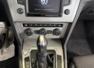 VOLKSWAGEN Passat EDITION
