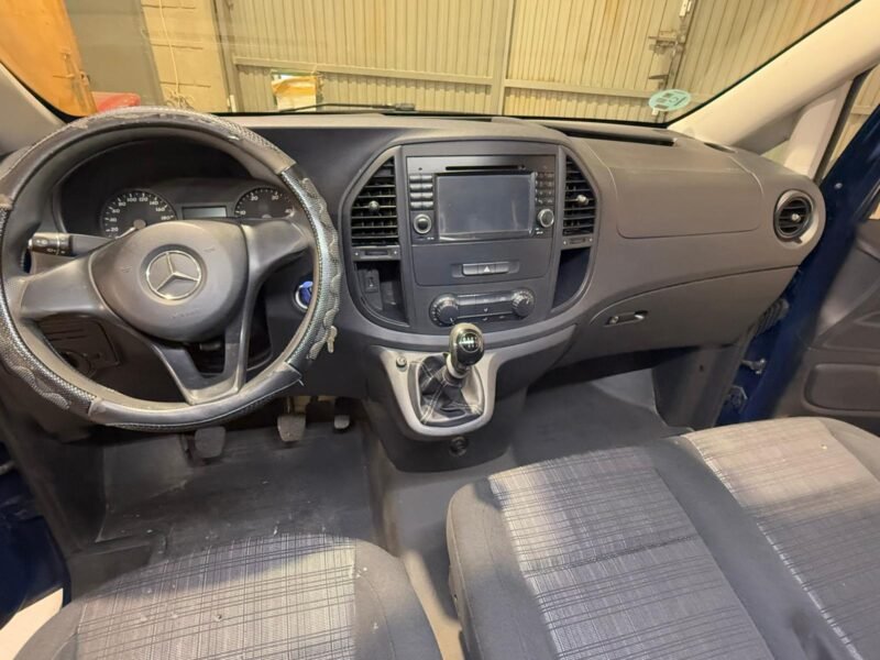 MERCEDES-BENZ VITO FURGON 111 CDI