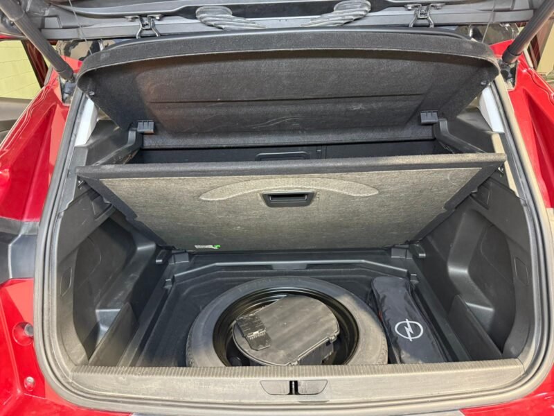 OPEL GRANDLAND X 2.0CDTI 180ultimate