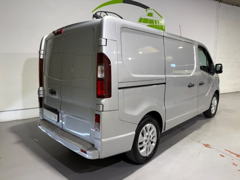 OPEL Vivaro FG DC L1H1 2.9T 1.6 CDTI 120 ELEGANCE