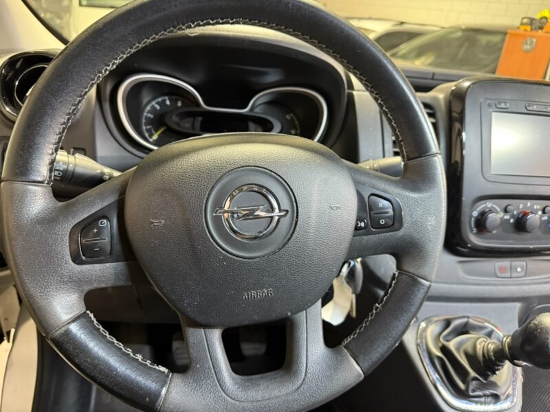 OPEL Vivaro FG DC L1H1 2.9T 1.6 CDTI 120 ELEGANCE